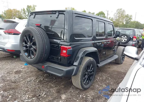 2022 Jeep Wrangler 4Xe Unlimited Sahara 4X4 z USA, uszkodzony, nr VIN 1C4JJXP62NW233306